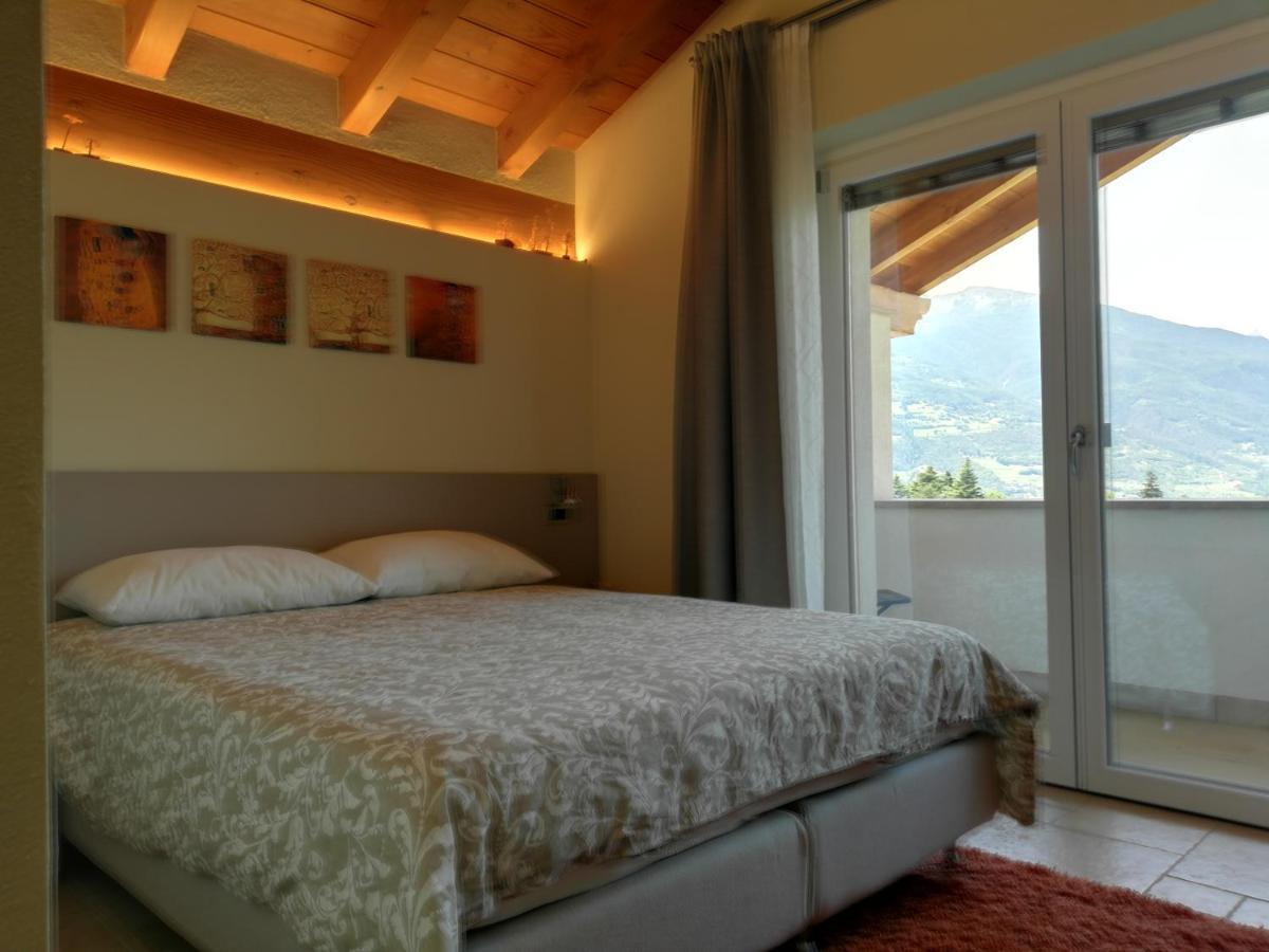 A&G Apartment Aosta - Elegante Casa 100 Mq Su Due Piani Con Wi-Fi-Giardino-Parcheggio Eksteriør billede
